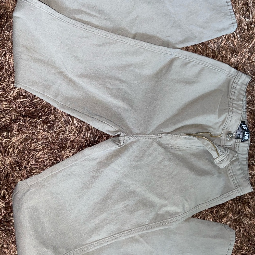 Gray high waist jeans
